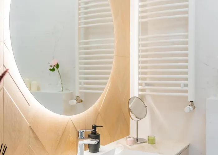 شقة Beautiful In The Center, Air Conditioning, Elevator كراكوفيا